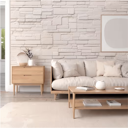 Sala de estar minimalista com sofá bege, mesa de centro de madeira com livros e jarra, armário lateral de madeira com vasos decorativos e parede de pedra branca.